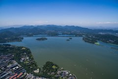 <b>走位“风骚”！迷路的“云雀”将送给江苏一天</b>