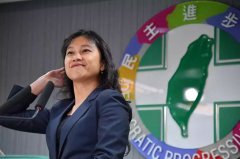 称Yotaka是谷辣斯父亲的日本名
