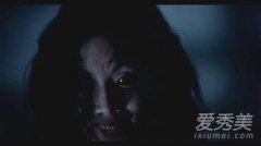 影片中有不少血腥恐怖镜头