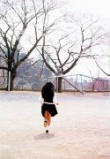 她们是：吉野纱香、栗山千明、水谷妃里、铃木纱绫香、浜丘麻矢、安藤希、小