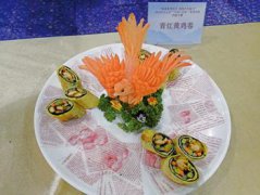  充分发挥监管部门、司法机关、消费者委员会、行业协会、网络订餐平台、餐