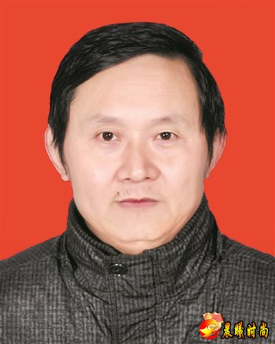 他勤勉敬业、务实重干