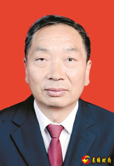 他勤勉敬业、务实重干