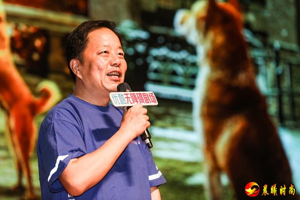 这次 “在一起·看电影”无障碍观影活动也是阿里公益亲子暑假爱心接力活动的收官活动