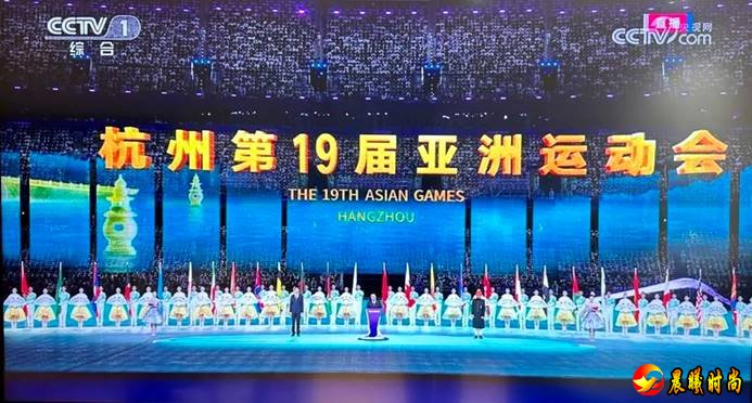 无数次的方案调整、繁复的样衣制作与效果测试