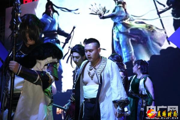  夺人眼球的Cosplay选手 AFN2017设有双人赛、宅舞赛、团队赛及BABYCOSPLAY摄影秀等多项赛事活动