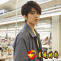 跟随蔡徐坤走进PRADA Valvigna和Scandicci花园工厂