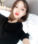 她曾参与拍摄微电影《最美全家福》、《花插错了地方》