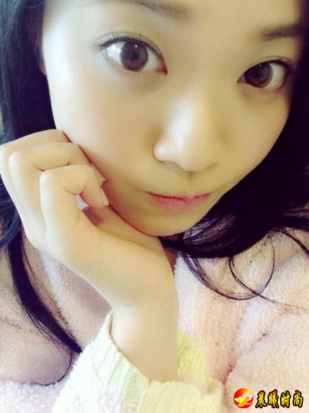 美少女们的各式各样自拍姿势让宅男都兴奋不已了! 前几日日本举行第一届写真偶像自拍选举大赛