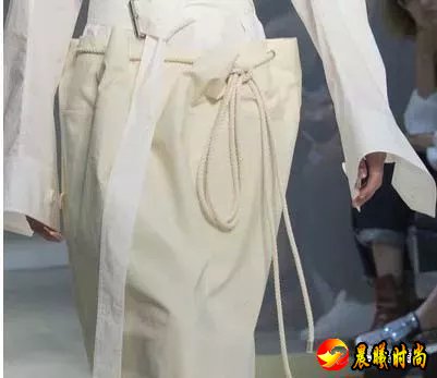 趋势丨2019春夏女装流行趋势—别样(图3)