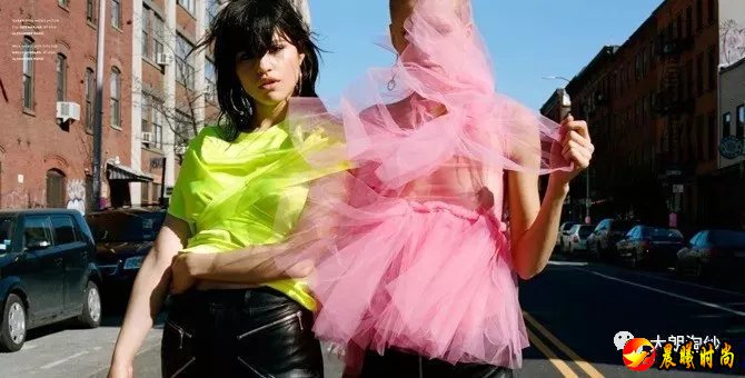 趋势丨2019春夏女装流行趋势—别样(图4)