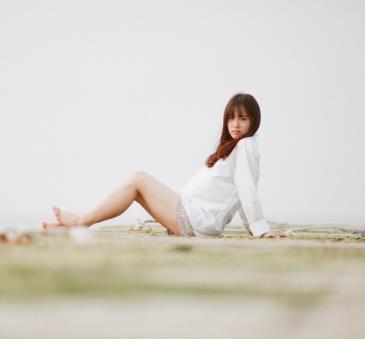 老公满足不了我总想做,那一夜被陌生的男人压在