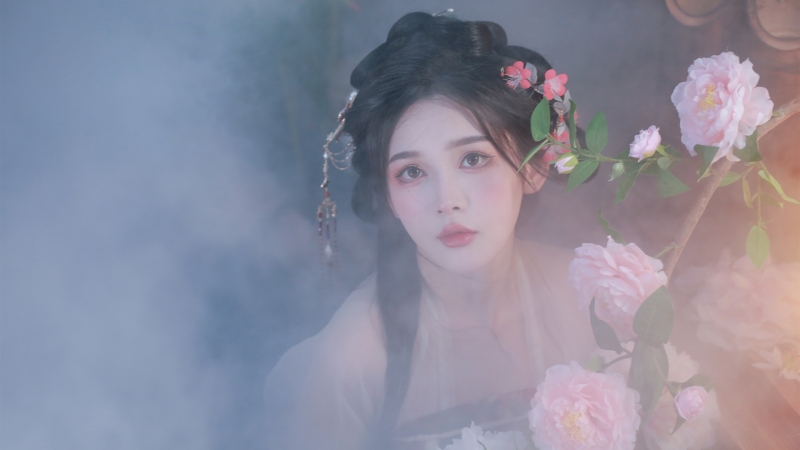 美女古风 头饰 鲜花 美女唯美壁纸