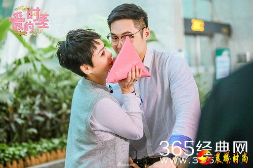 爱的时差宁静为什么拥吻小鲜肉 宁静喜欢陈玉轩吗