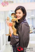 奚梦瑶、马苏、宁静分别代表“20岁、30岁、40岁”三个年龄段女性