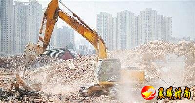 ▲工地扬尘污染已经排在北京大气人为污染源第二位（图片来自网络）