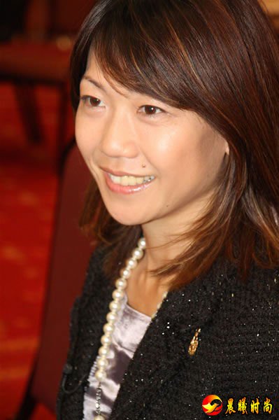 高桥尚子,著名的女子马拉松运动员,现成为日本TBS电视台主持人。