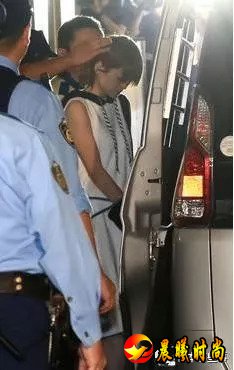 被捕后，吉泽瞳供述称自己在家喝了大概3罐酒。