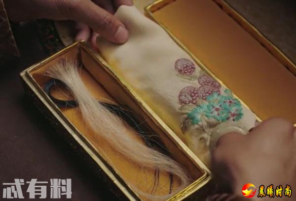 如懿传乾隆剪断头发，枯萎的绿梅为什么重生了？寓意很深刻