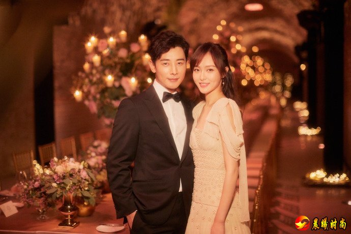 唐嫣罗晋婚礼现场图曝光 明道孙坚领衔伴郎团伴娘没有刘亦菲
