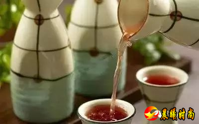 岳阳龟蛇酒：岁月沉香，养生传奇  