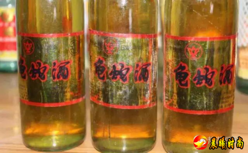 岳阳龟蛇酒：岁月沉香，养生传奇  